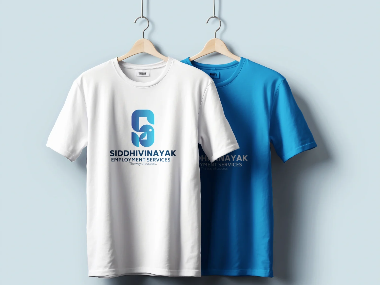 Hanging-T-shirt-Mockup